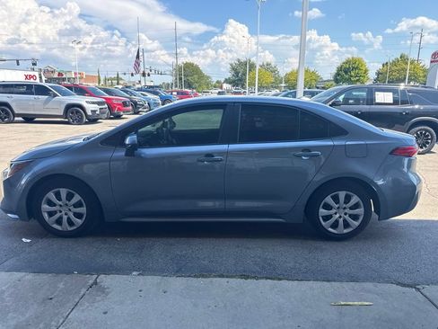 Used 2024 Toyota Corolla LE FWD image 9