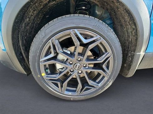 New 2025 Nissan Kicks SR w/ Interior Electronics Package image 14