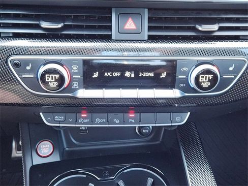 Used 2023 Audi S4 Prestige image 14