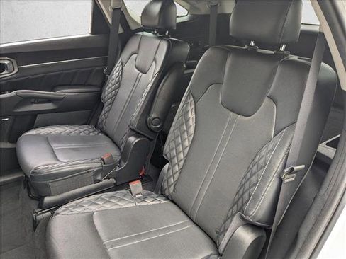 Used 2021 Kia Sorento SX image 21