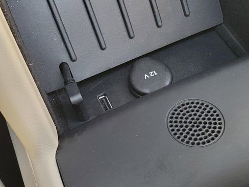 Used 2018 Tesla Model S 100D image 21