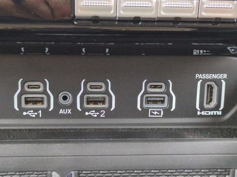 New 2026 RAM 2500 Limited AWD/4WD image 23