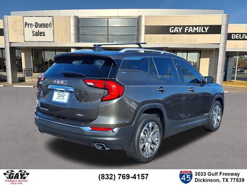 Used 2020 GMC Terrain SLT w/ Preferred Package AWD/4WD image 2