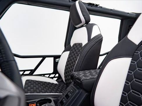 Used 2026 Ford Bronco 4-Door AWD/4WD image 41