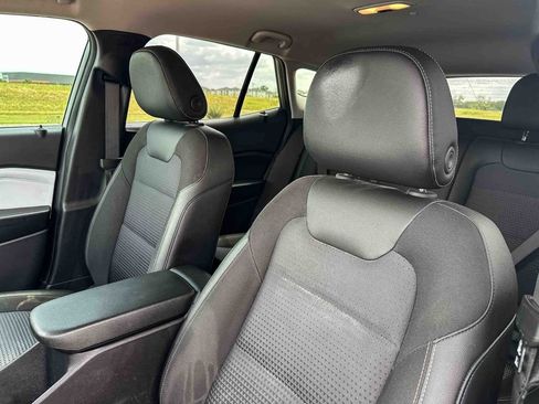 Used 2025 Chevrolet Trax LT w/ Driver Confidence Package FWD image 14