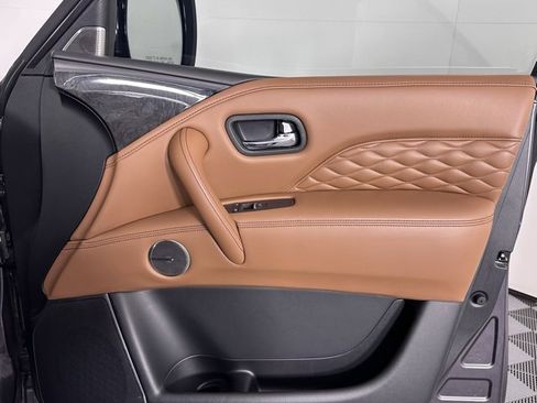 Certified 2024 INFINITI QX80 Sensory w/ Cargo Package image 32