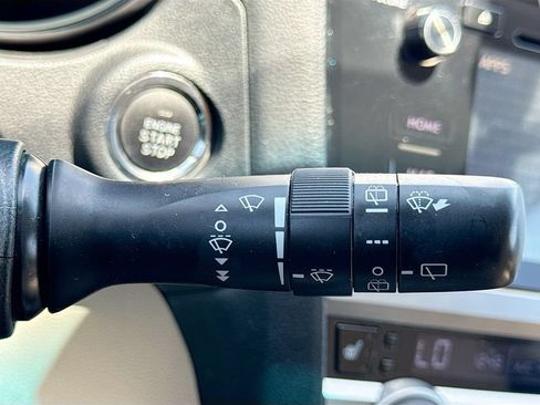 Used 2015 Subaru Outback 2.5i Limited AWD/4WD image 13