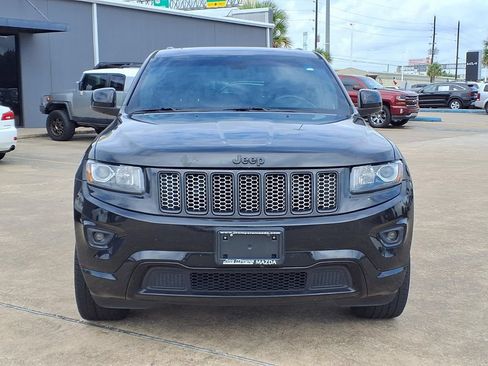 Used 2015 Jeep Grand Cherokee Altitude RWD image 7