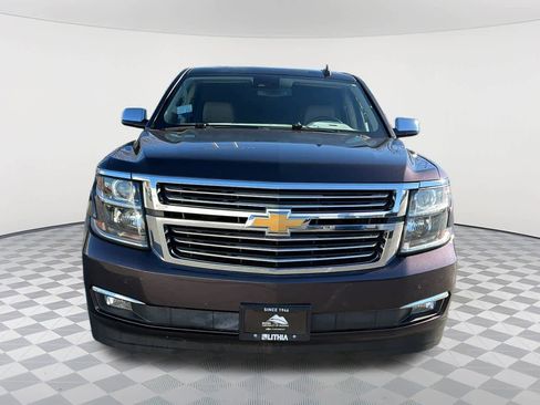 Used 2016 Chevrolet Suburban LTZ image 2