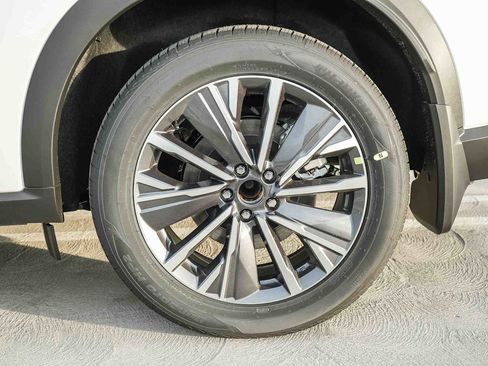 New 2026 INFINITI QX60 Luxe image 10