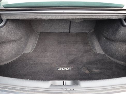 Used 2016 Chrysler 300 C image 16