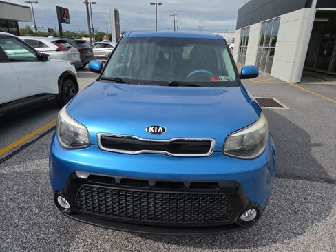 Used 2016 Kia Soul + w/ Designer's Package FWD image 1