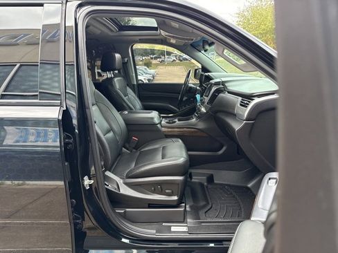 Used 2019 Chevrolet Tahoe LT image 12