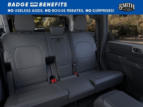 New 2026 Ford Bronco Outer Banks w/ Sasquatch Package AWD/4WD image 12
