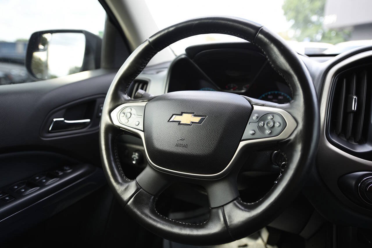 Used 2019 Chevrolet Colorado Z71 AWD/4WD image 14