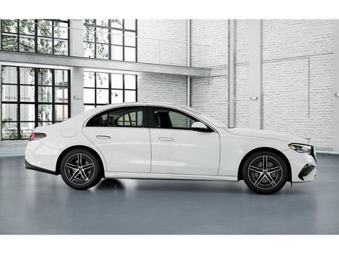 Certified 2025 Mercedes-Benz E 350 4MATIC Sedan image 15