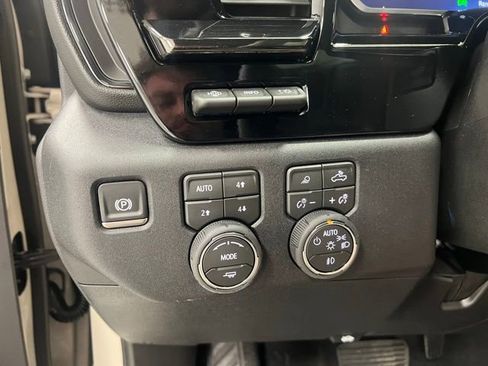 New 2026 Chevrolet Silverado 2500 ZR2 w/ LPO, Dark Essentials Package AWD/4WD image 12
