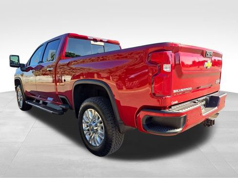 Used 2022 Chevrolet Silverado 2500 High Country AWD/4WD image 7