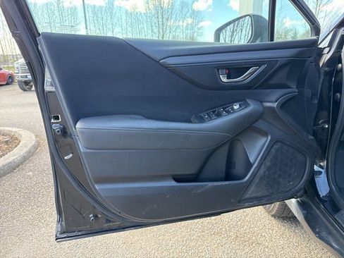Used 2020 Subaru Outback Premium image 16