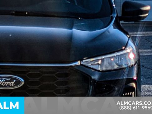 Used 2024 Ford Escape ST-Line image 16