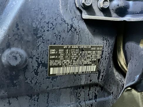 Used 2022 Subaru Ascent Limited image 27