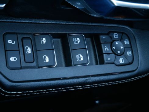 New 2026 RAM 3500 Laramie AWD/4WD image 21