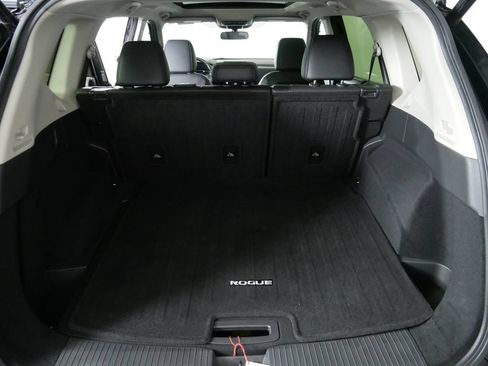 Used 2023 Nissan Rogue SV w/ SV Premium B Package AWD/4WD image 17
