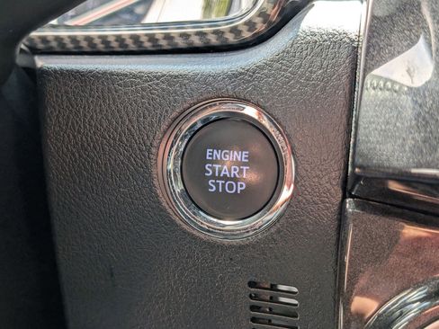 Used 2021 Toyota 4Runner TRD Off-Road Premium w/ Moonroof Package AWD/4WD image 19