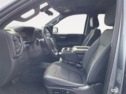 Used 2019 Chevrolet Silverado 1500 LT w/ All-Star Edition image 9