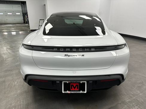 Used 2020 Porsche Taycan 4S image 6