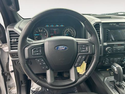 Used 2016 Ford F150 XLT w/ Equipment Group 302A Luxury AWD/4WD image 13