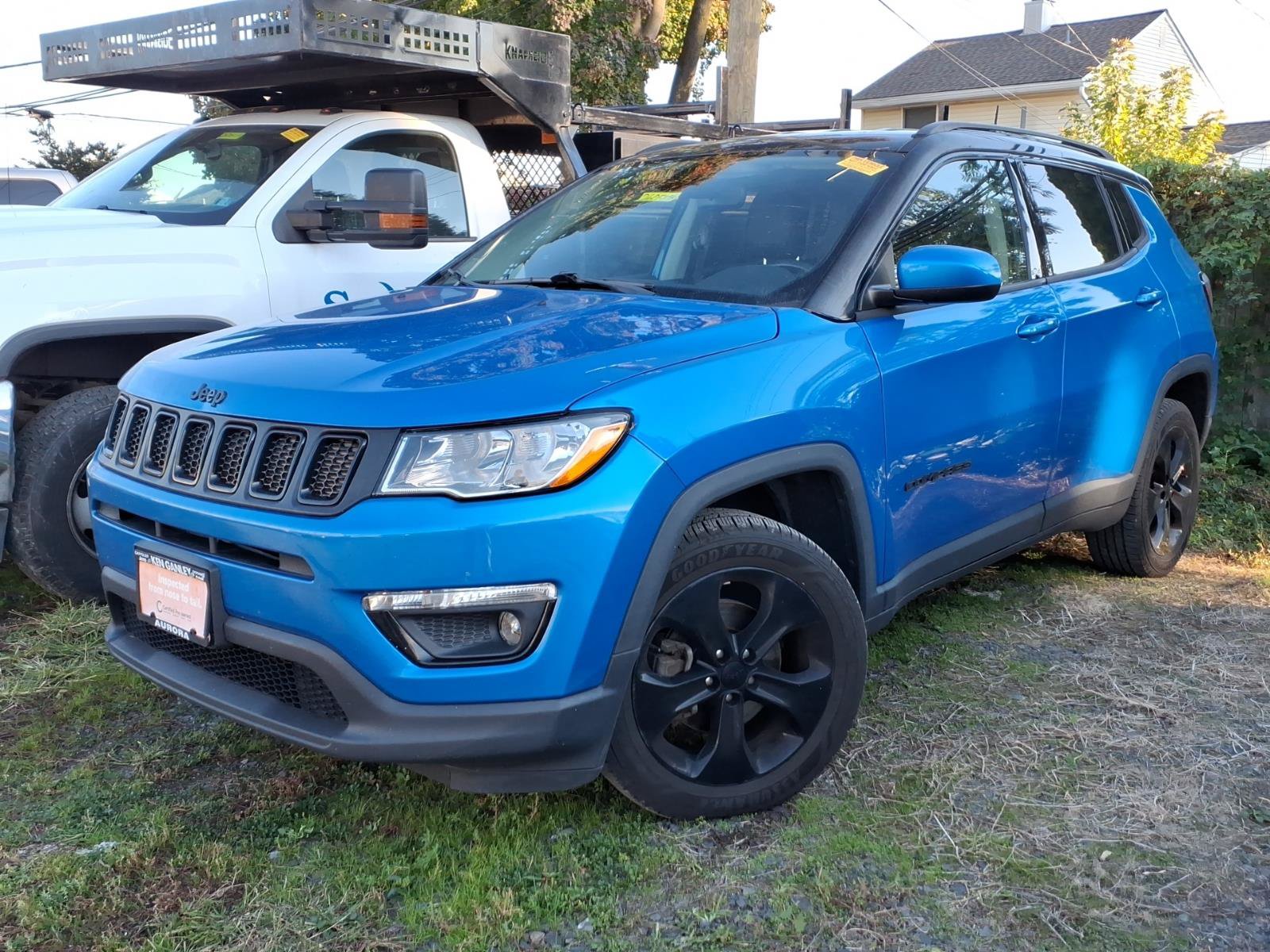 Used 2019 Jeep Compass Latitude AWD/4WD image 3