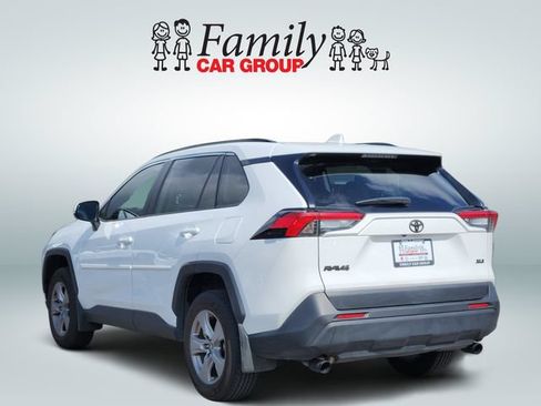 Certified 2025 Toyota RAV4 XLE w/ Convenience Package FWD image 3
