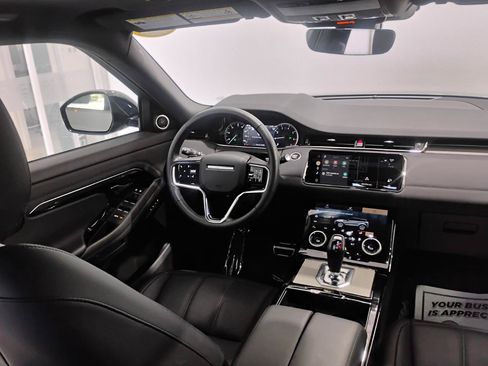 Used 2023 Land Rover Range Rover Evoque R-Dynamic SE AWD/4WD image 13