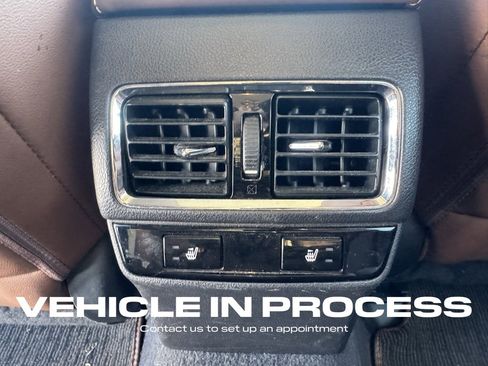 Used 2017 Subaru Outback 2.5i Touring image 10