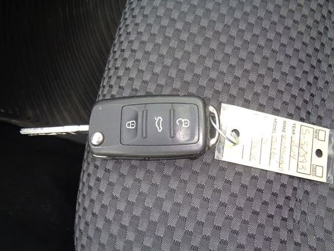 Used 2014 Volkswagen Jetta S image 17