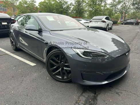Used 2022 Tesla Model S Plaid AWD/4WD image 2