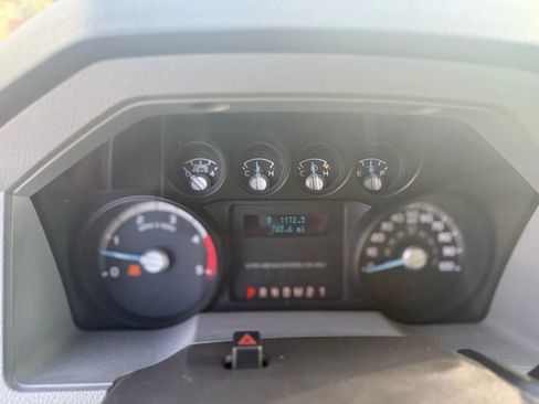 Used 2012 Ford F450 XL image 11