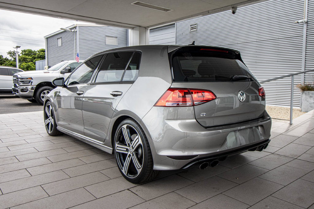 Used 2016 Volkswagen Golf 4-Door AWD/4WD image 13