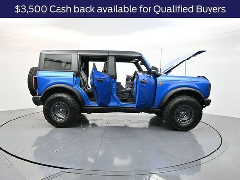 New 2025 Ford Bronco Badlands image 41