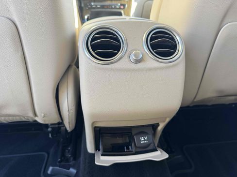 Used 2016 Mercedes-Benz GLC 300 image 12