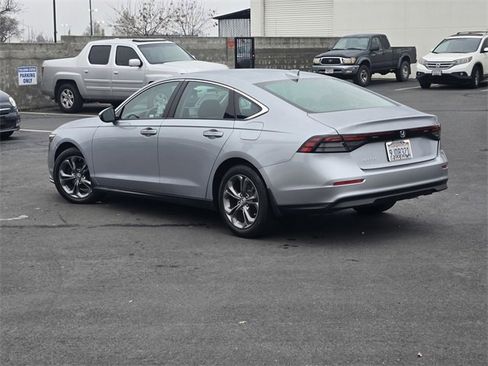 Used 2023 Honda Accord EX image 6