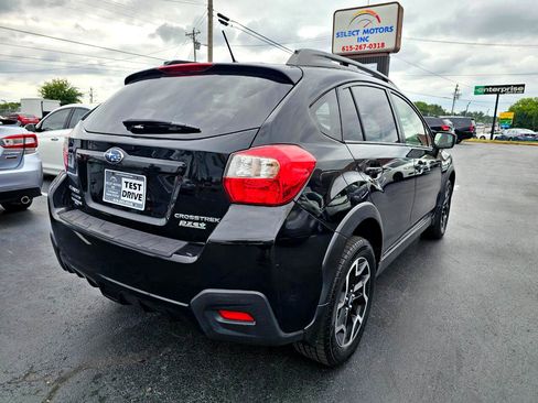 Used 2017 Subaru Crosstrek 2.0i Premium image 5