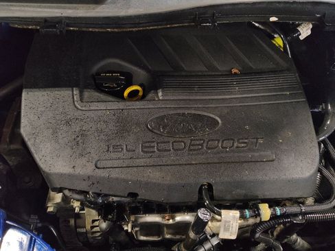 Used 2017 Ford Escape SE image 30