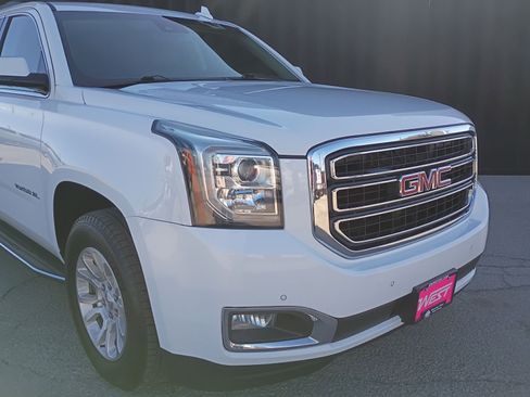 Used 2019 GMC Yukon XL SLT w/ Open Road Package image 3