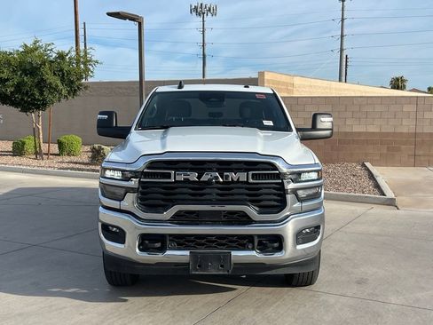 Certified 2025 RAM 2500 Big Horn AWD/4WD image 4