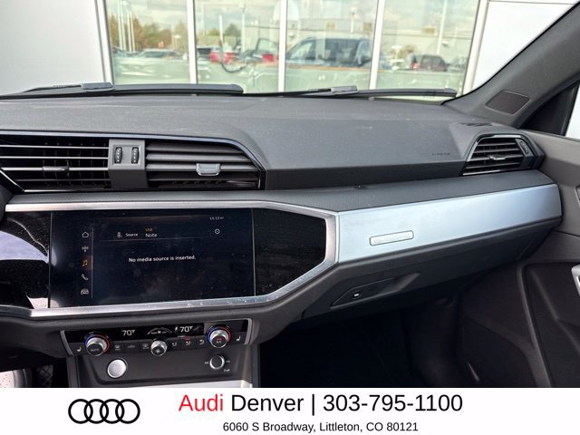 Used 2020 Audi Q3 2.0T Premium w/ Convenience Package AWD/4WD image 6