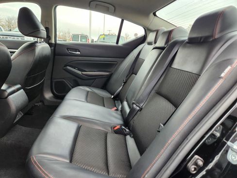 Used 2023 Nissan Altima 2.5 SR image 27