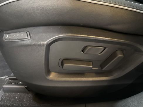 New 2025 MAZDA CX-5 AWD 2.5 S w/ Preferred Package image 24