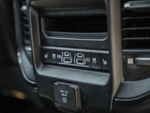 Used 2022 RAM 1500 Limited AWD/4WD image 39